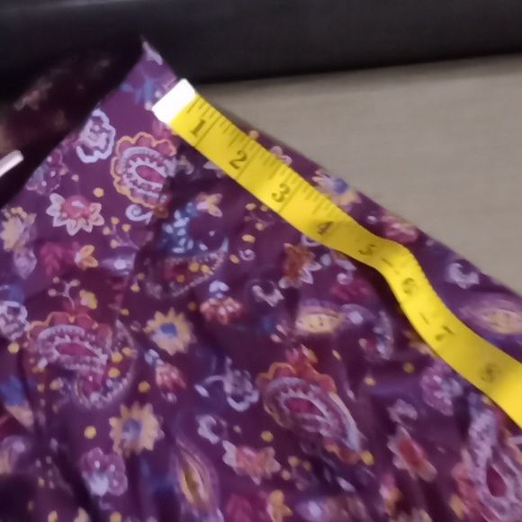 Plus size woman's top - Picture 7 of 8